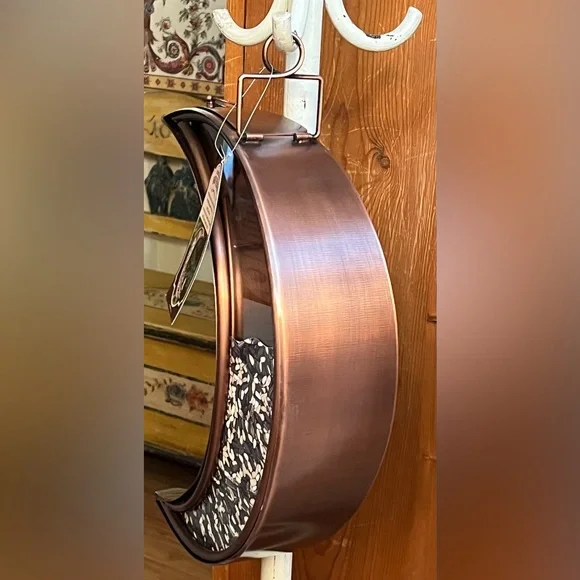 Metal Copper-Colored Hanging Crescent Moon Bird Feeder - Picture 2 of 9